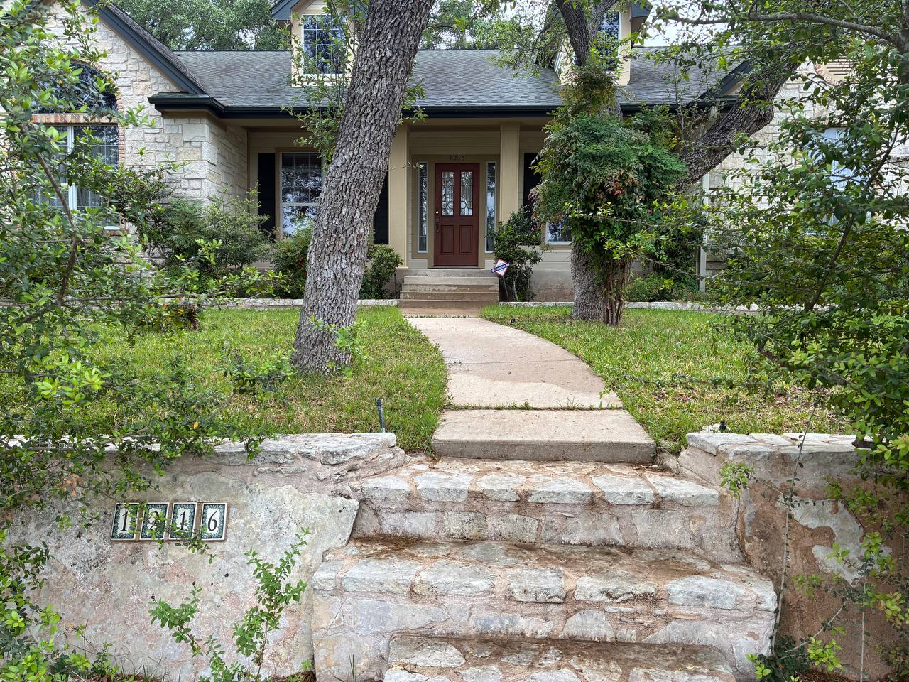 Residential exterior used as a Lytle foundation repair hero image
